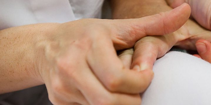 Rehabilitación de la mano Rehabilitación de la mano