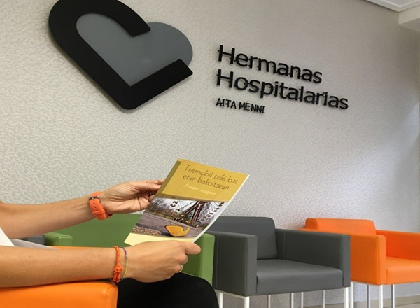 Aita Menni Bilbao crea un grupo propio de lectura fácil
