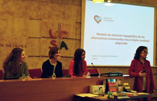 Logopedas de la Red Menni imparten un taller sobre DCA en la Universidad Pontificia de Salamanca