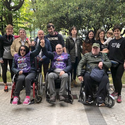 El Centro de Día de Daño Cerebral de Zuatzu, con la Korrika