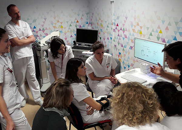 Nuestra Unidad de Daño Cerebral en Madrid sigue apostando por la robótica para la rehabilitación de sus pacientes