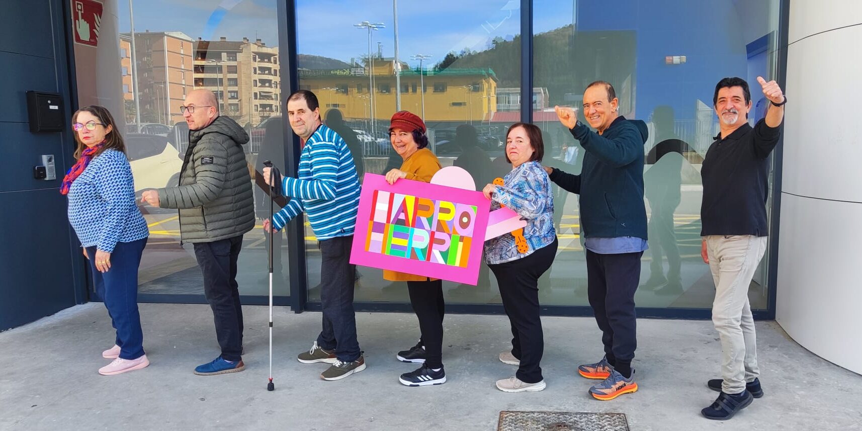 El Centro de Dia de DCA de Arraste recibe la Korrika