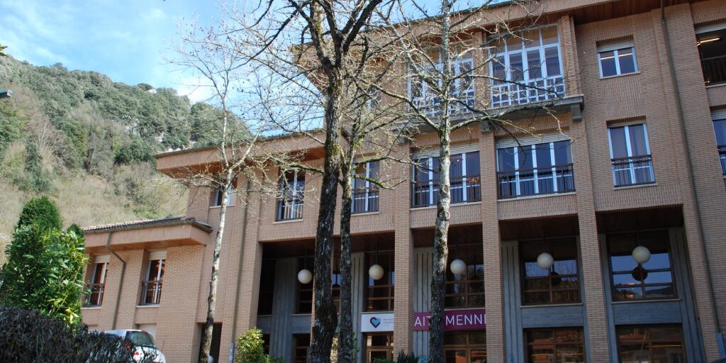 Fachada Hospital Aita Menni1